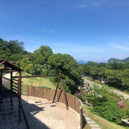 A12 -Conforto Junto A Natureza - Praia De Camburizinho Sao Sebastiao  Buitenkant foto